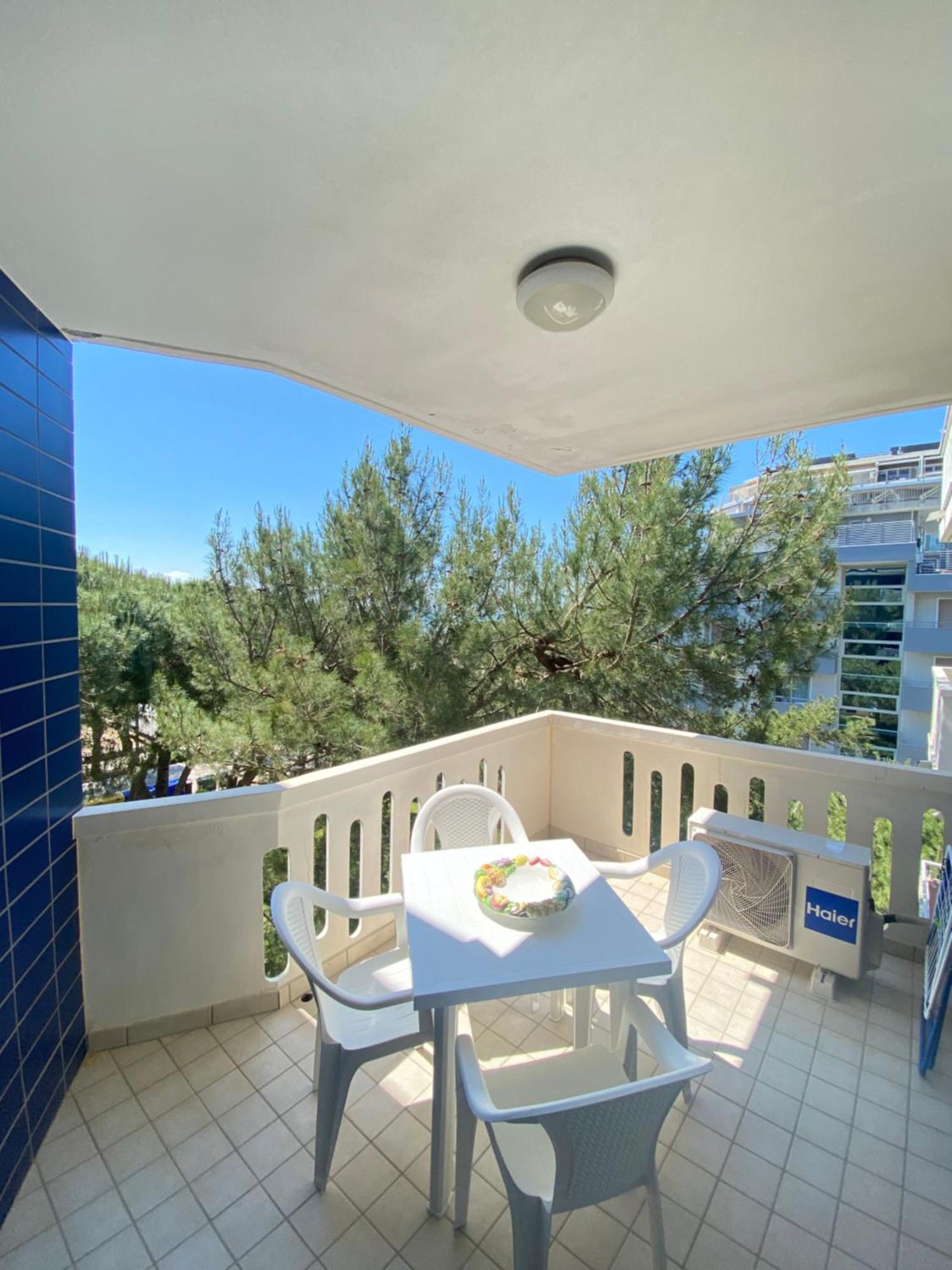 Apartment Blu Residence لينانو سابيادورو المظهر الخارجي الصورة